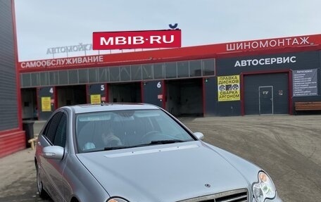 Mercedes-Benz C-Класс, 2006 год, 850 000 рублей, 2 фотография