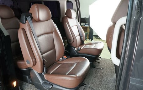 Hyundai Grand Starex Grand Starex I рестайлинг 2, 2019 год, 4 849 000 рублей, 7 фотография