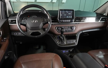 Hyundai Grand Starex Grand Starex I рестайлинг 2, 2019 год, 4 849 000 рублей, 6 фотография