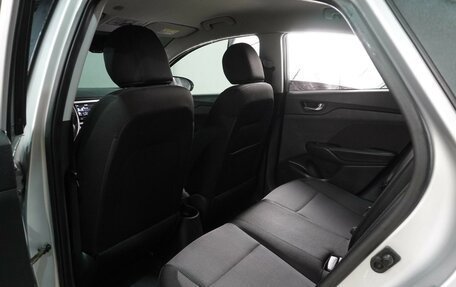 Hyundai Solaris II рестайлинг, 2017 год, 1 149 000 рублей, 11 фотография