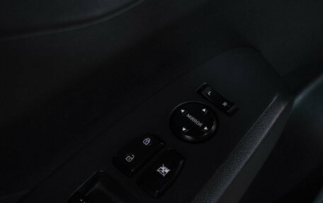 Hyundai Solaris II рестайлинг, 2017 год, 1 149 000 рублей, 12 фотография