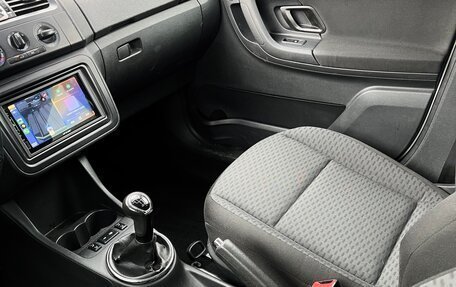 Skoda Fabia II, 2010 год, 400 000 рублей, 19 фотография