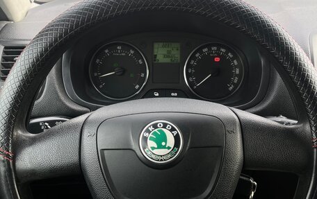 Skoda Fabia II, 2010 год, 400 000 рублей, 29 фотография