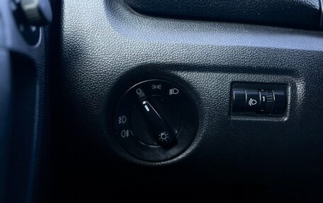 Skoda Fabia II, 2010 год, 400 000 рублей, 38 фотография