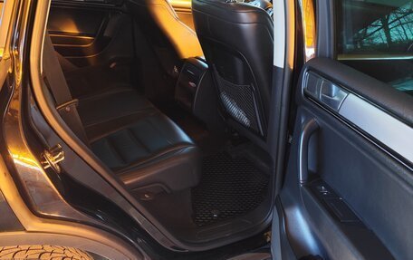 Volkswagen Touareg III, 2013 год, 2 250 000 рублей, 10 фотография