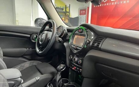 MINI Clubman, 2018 год, 1 590 002 рублей, 17 фотография