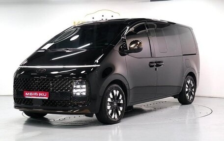 Hyundai Staria, 2024 год, 5 070 000 рублей, 1 фотография