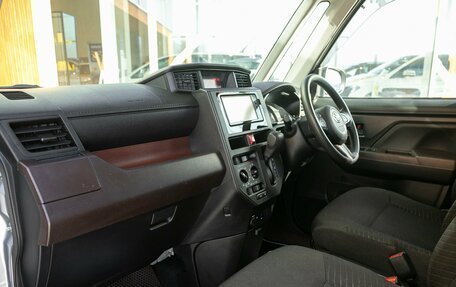 Toyota Tank I, 2019 год, 848 000 рублей, 14 фотография