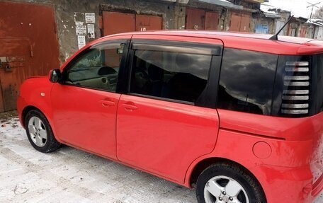 Toyota Sienta I, 2004 год, 400 000 рублей, 3 фотография