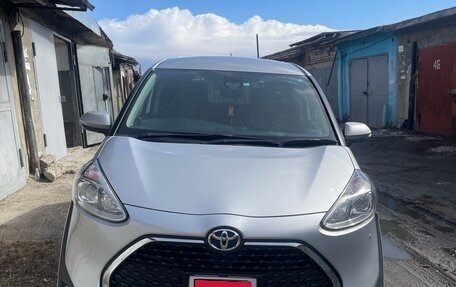 Toyota Sienta II, 2019 год, 1 500 000 рублей, 1 фотография