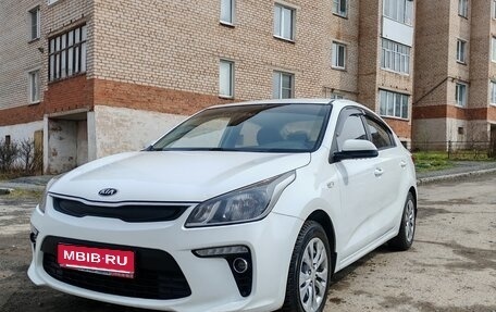KIA Rio IV, 2017 год, 1 250 000 рублей, 1 фотография