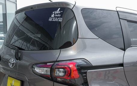 Toyota Sienta II, 2021 год, 1 533 000 рублей, 7 фотография