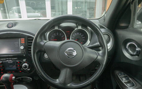 Nissan Juke II, 2014 год, 17 фотография