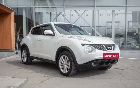 Nissan Juke II, 2014 год, 8 фотография