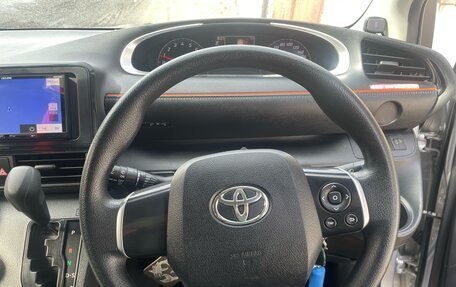 Toyota Sienta II, 2019 год, 1 500 000 рублей, 10 фотография