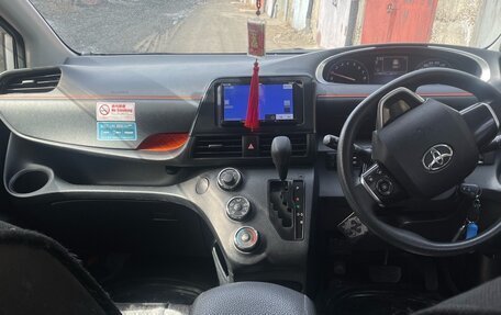 Toyota Sienta II, 2019 год, 1 500 000 рублей, 8 фотография