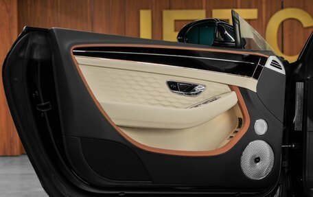 Bentley Continental GT, 2026 год, 48 900 000 рублей, 14 фотография