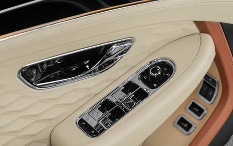 Bentley Continental GT, 2026 год, 48 900 000 рублей, 15 фотография