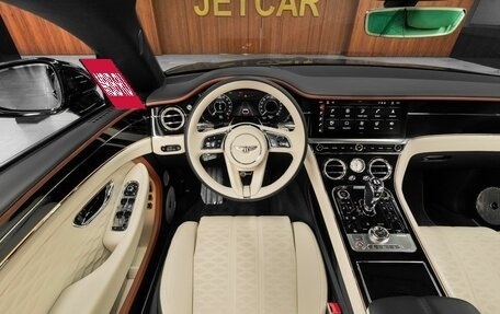 Bentley Continental GT, 2026 год, 48 900 000 рублей, 36 фотография