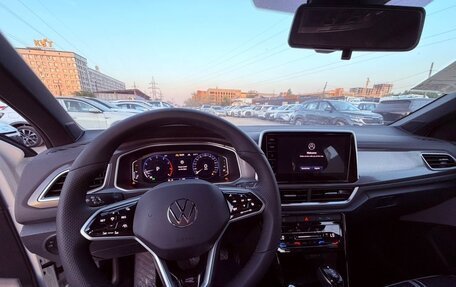 Volkswagen T-Roc I, 2025 год, 3 300 000 рублей, 4 фотография