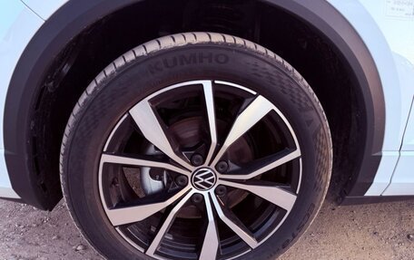 Volkswagen T-Roc I, 2025 год, 3 300 000 рублей, 5 фотография