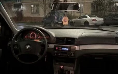 BMW 3 серия, 2002 год, 800 000 рублей, 10 фотография