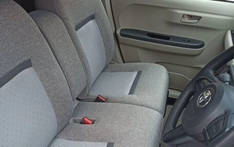 Toyota Passo III, 2017 год, 800 000 рублей, 13 фотография