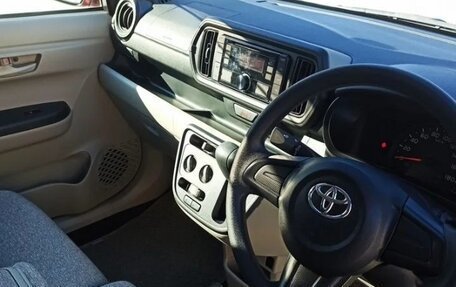 Toyota Passo III, 2017 год, 800 000 рублей, 17 фотография