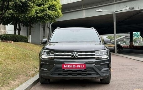 Volkswagen Tharu, 2021 год, 1 624 000 рублей, 2 фотография