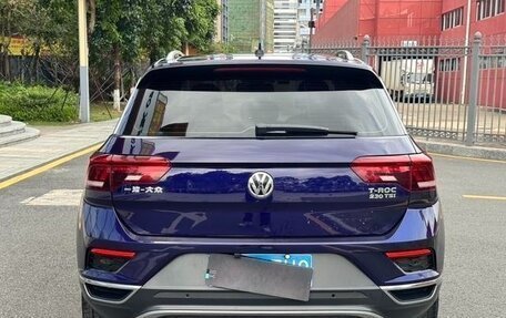 Volkswagen T-Roc I, 2019 год, 1 516 000 рублей, 5 фотография