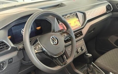 Volkswagen T-Cross I, 2023 год, 1 414 000 рублей, 5 фотография