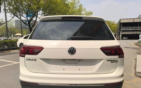 Volkswagen Tiguan II, 2020 год, 1 786 000 рублей, 5 фотография