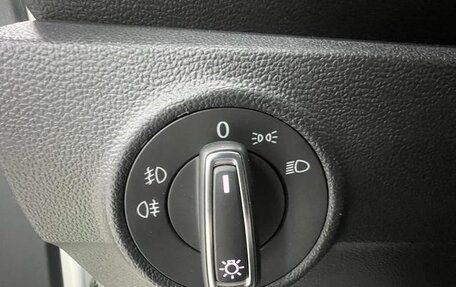 Volkswagen T-Roc I, 2023 год, 1 681 000 рублей, 11 фотография