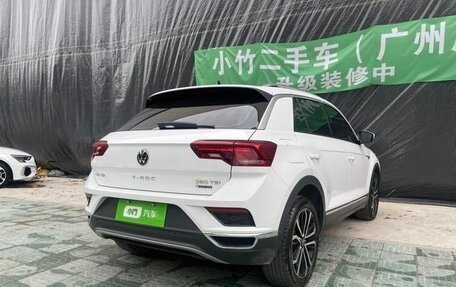 Volkswagen T-Roc I, 2022 год, 2 724 000 рублей, 4 фотография