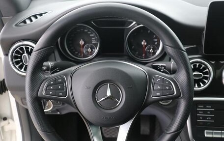 Mercedes-Benz CLA, 2018 год, 2 040 000 рублей, 13 фотография