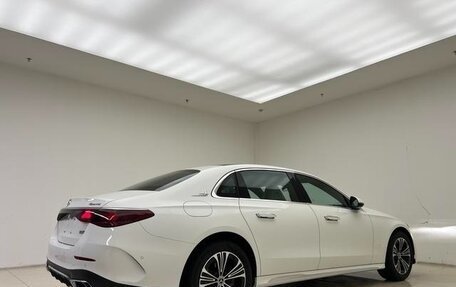 Mercedes-Benz E-Класс, 2025 год, 7 449 000 рублей, 4 фотография