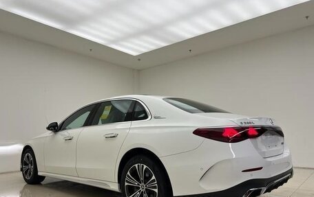 Mercedes-Benz E-Класс, 2025 год, 7 449 000 рублей, 6 фотография