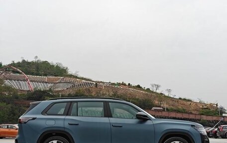 Volkswagen Teramont, 2025 год, 6 076 000 рублей, 2 фотография