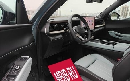 Volkswagen Teramont, 2025 год, 6 076 000 рублей, 12 фотография