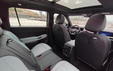 Volkswagen Teramont, 2025 год, 6 076 000 рублей, 26 фотография