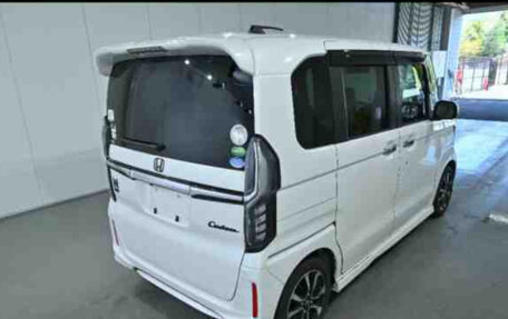 Honda N-BOX II, 2019 год, 740 000 рублей, 3 фотография