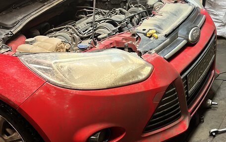 Ford Focus III, 2014 год, 850 000 рублей, 2 фотография