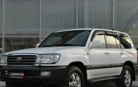 Toyota Land Cruiser 100 рестайлинг 2, 2004 год, 2 145 000 рублей, 2 фотография