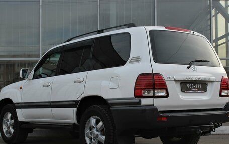 Toyota Land Cruiser 100 рестайлинг 2, 2004 год, 2 145 000 рублей, 4 фотография