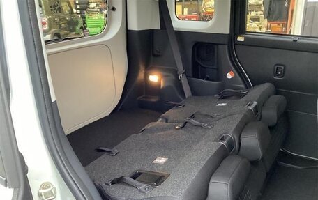 Toyota Roomy I, 2017 год, 700 000 рублей, 17 фотография