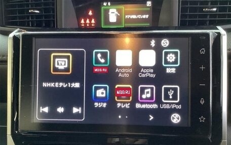 Toyota Roomy I, 2017 год, 700 000 рублей, 13 фотография