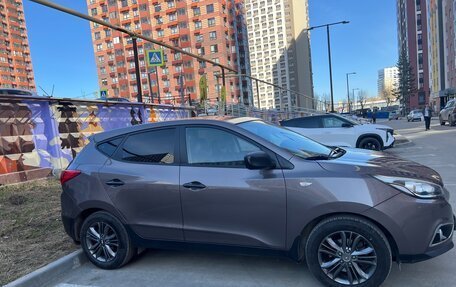 Hyundai ix35 I рестайлинг, 2014 год, 1 350 000 рублей, 2 фотография