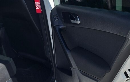 Volkswagen Tiguan I, 2013 год, 929 000 рублей, 7 фотография