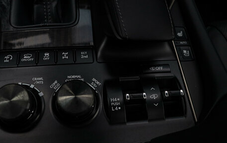 Lexus LX III, 2018 год, 11 870 000 рублей, 28 фотография