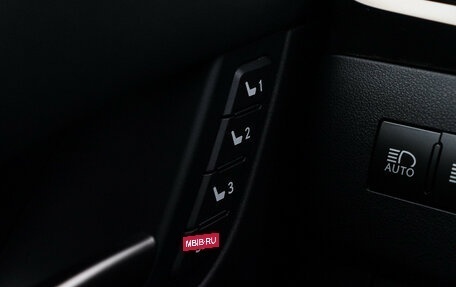 Lexus LX III, 2018 год, 11 870 000 рублей, 33 фотография